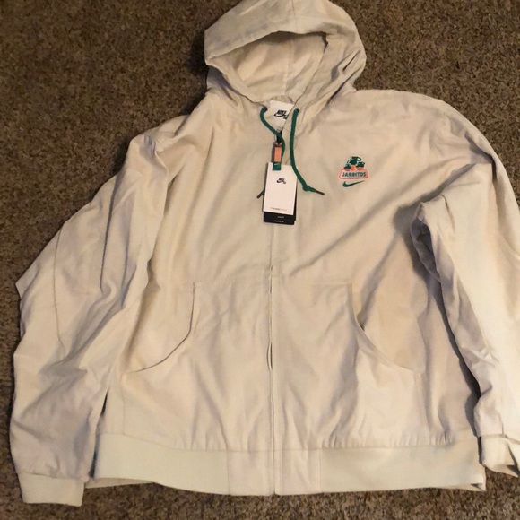 Nike SB x Jarritos Padded Jacket Bone. Very Thick material. Size XXLmust have.